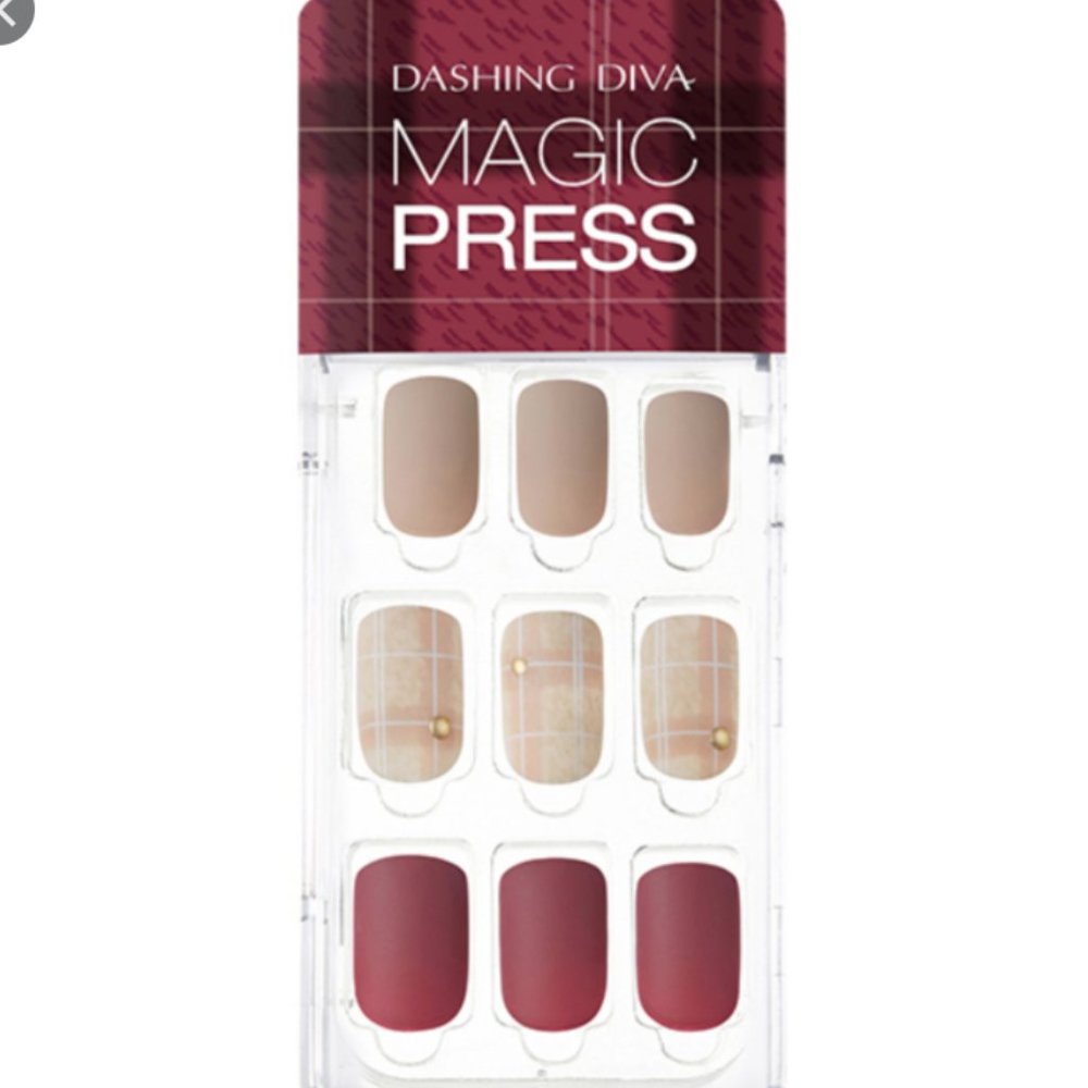 Dashing Diva Magic Press Nails (Mani)